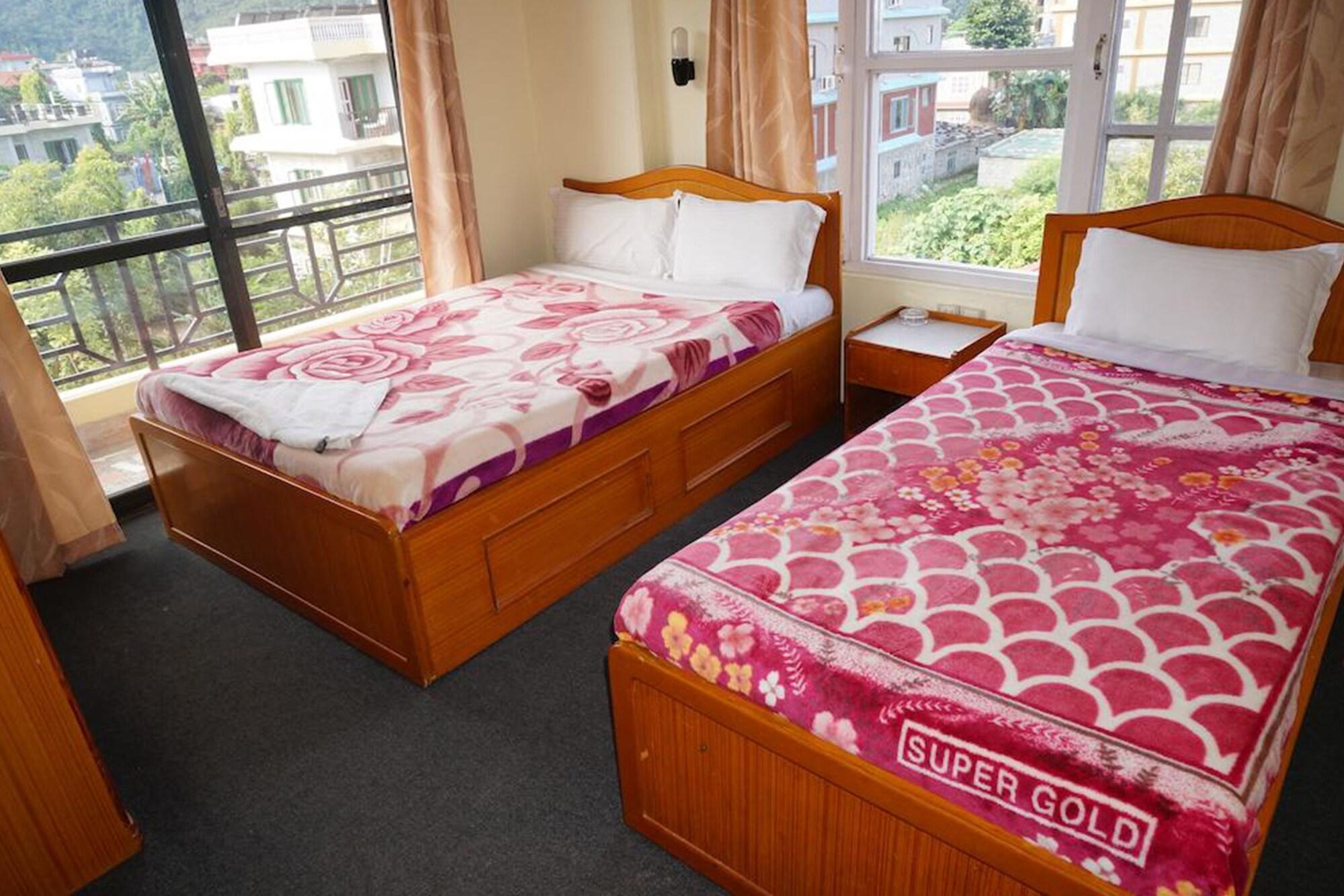 Hotel The Billabong Garden Pokhara Dış mekan fotoğraf