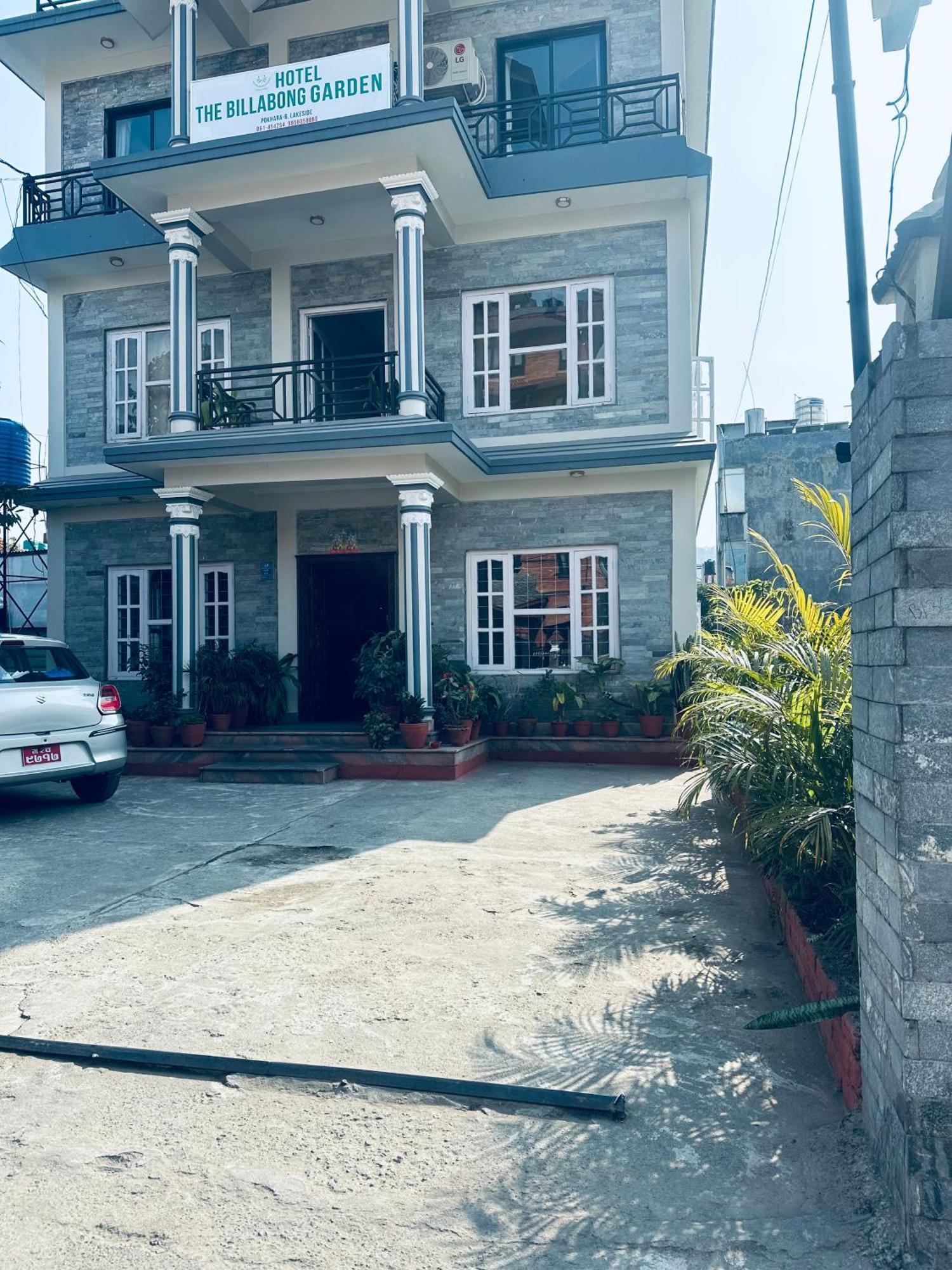 Hotel The Billabong Garden Pokhara Dış mekan fotoğraf