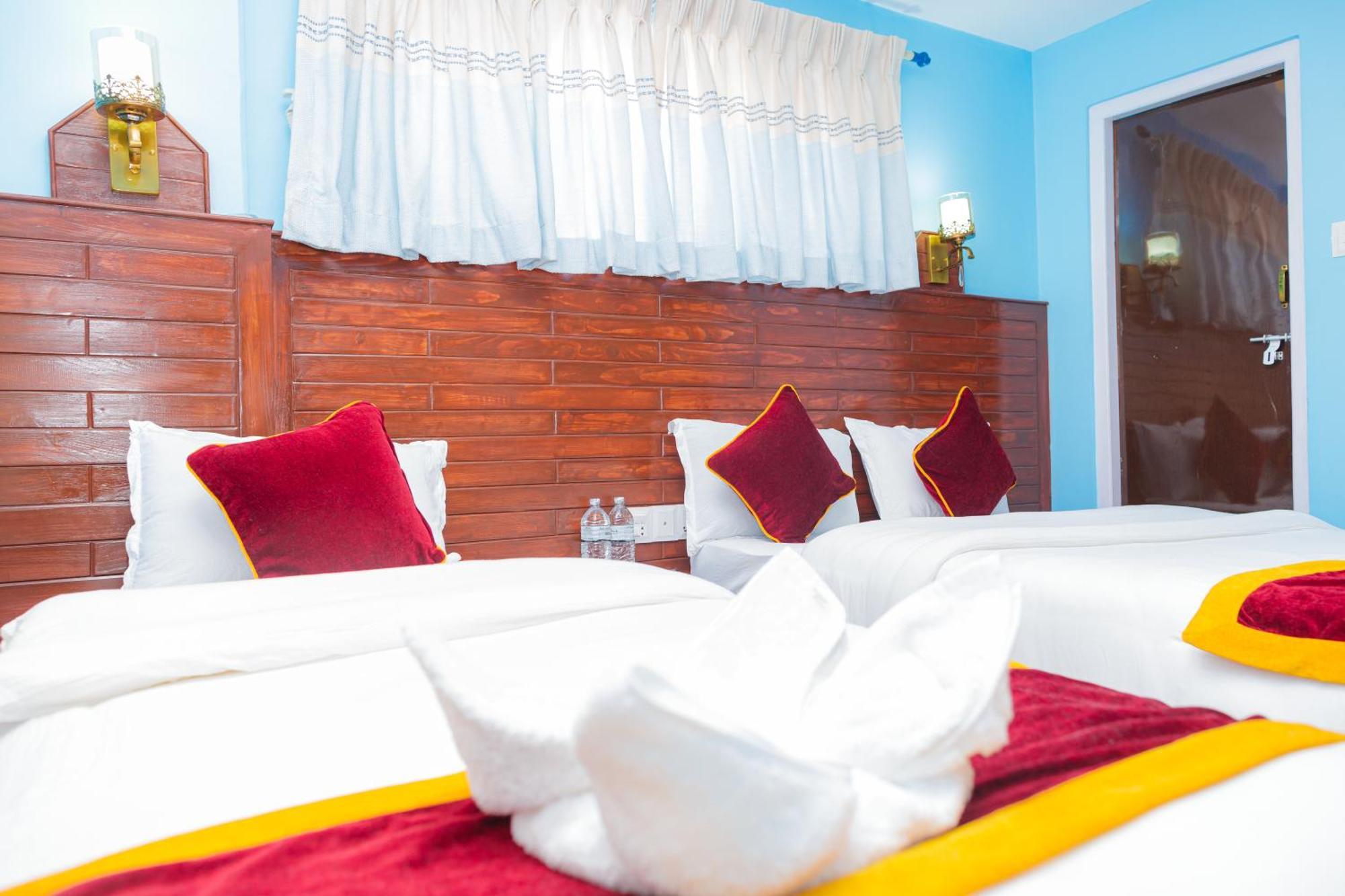 Hotel The Billabong Garden Pokhara Dış mekan fotoğraf