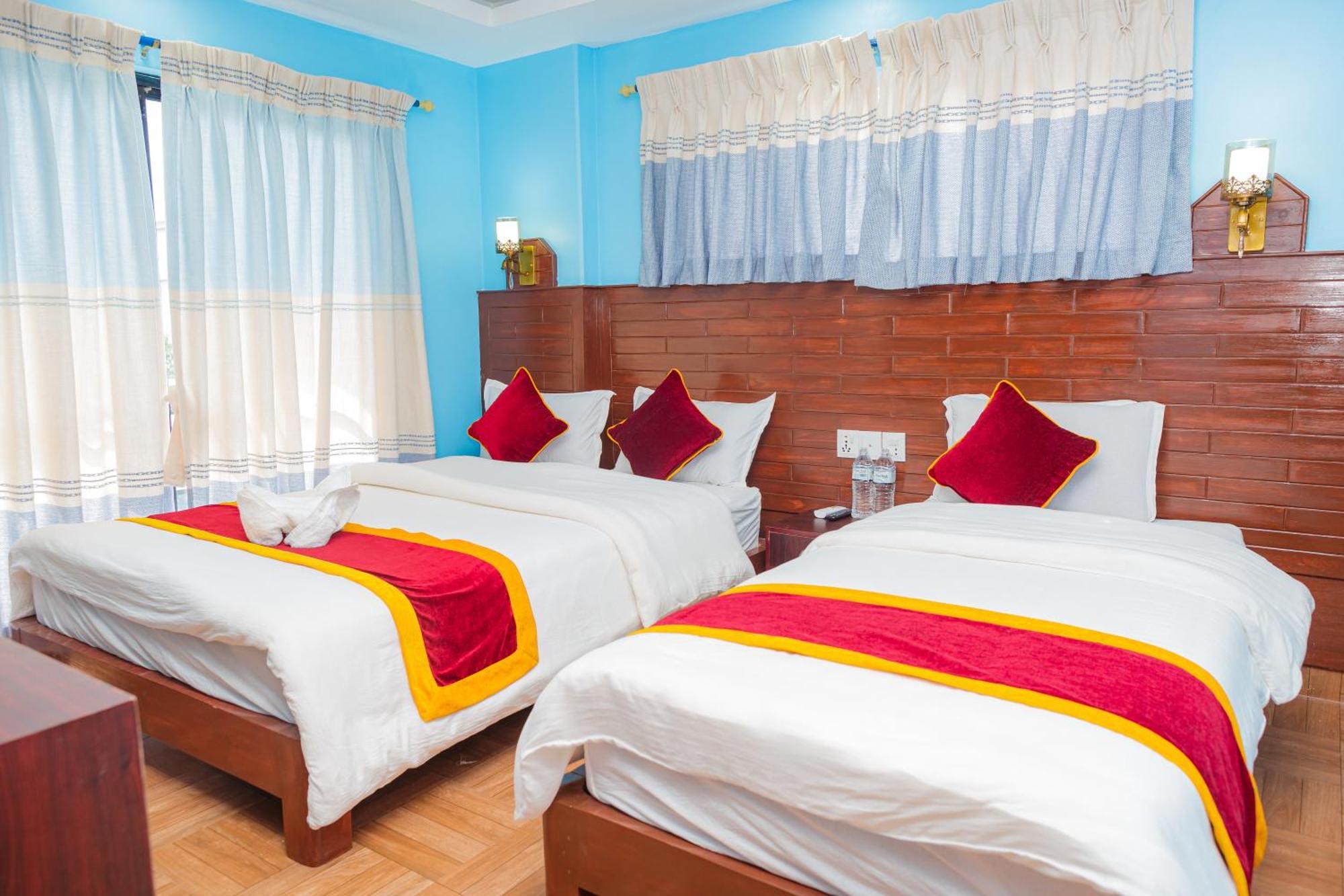 Hotel The Billabong Garden Pokhara Dış mekan fotoğraf