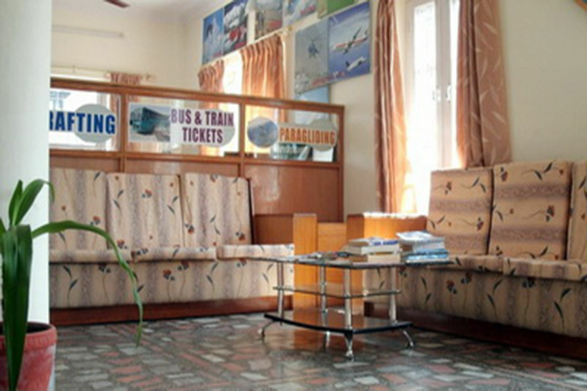 Hotel The Billabong Garden Pokhara Dış mekan fotoğraf